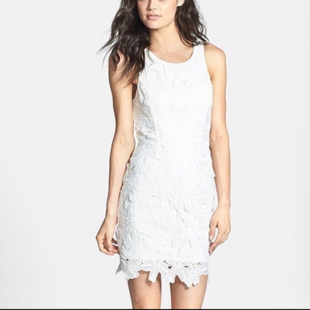 ASTR White floral lace dress